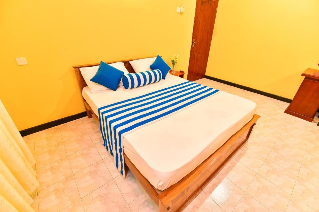 The Senu Grand Villa Hikkaduwa Buitenkant foto