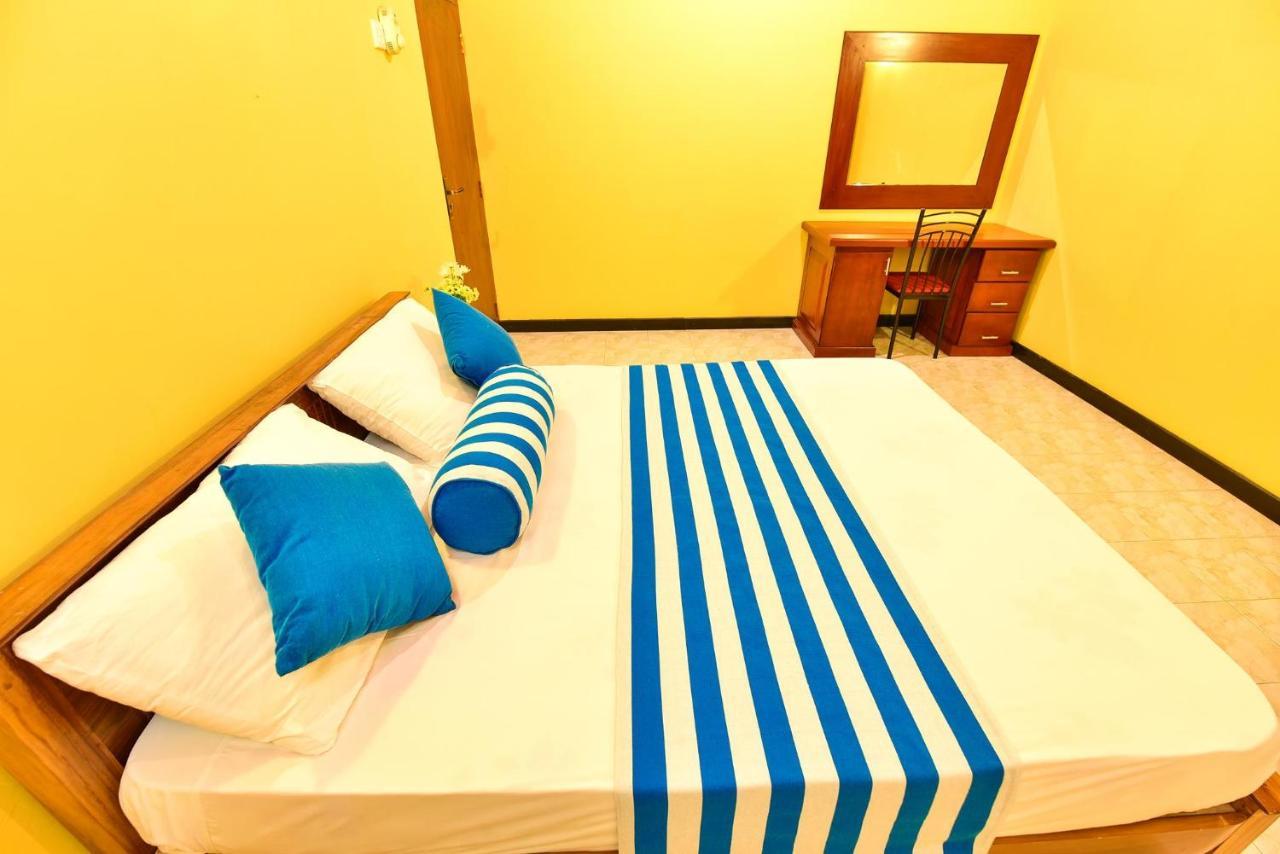 The Senu Grand Villa Hikkaduwa Buitenkant foto